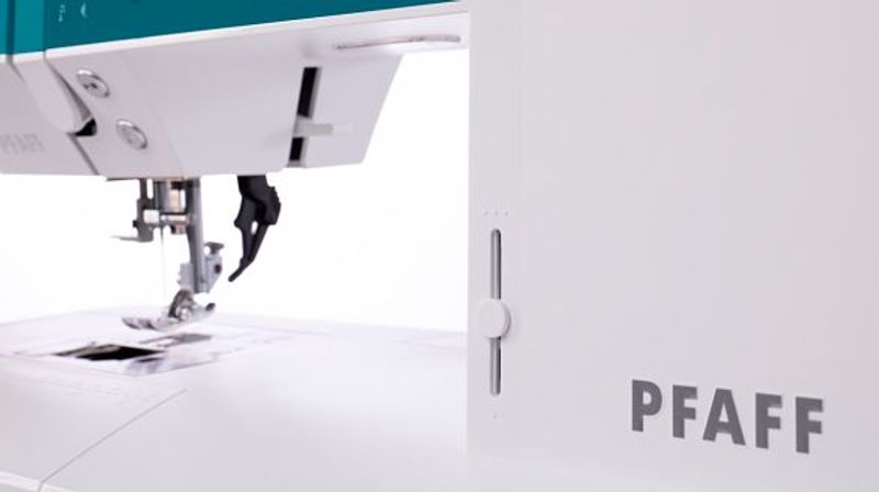 Pfaff Ambition 620