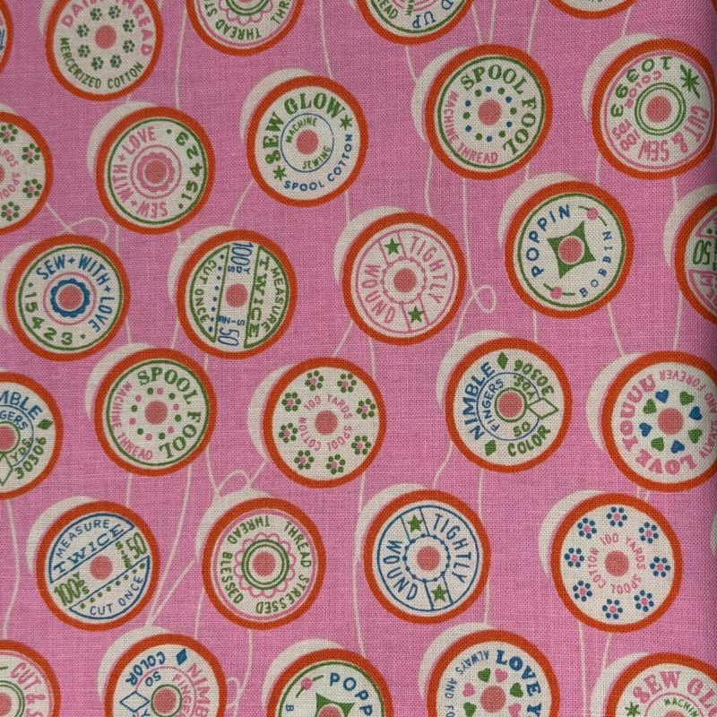 Ruby Star - Sneller på rosa bunn - 50cm