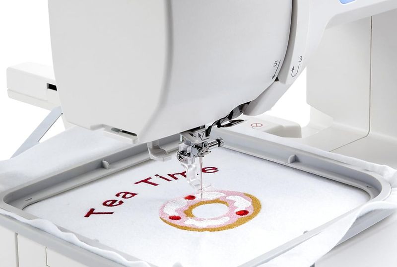 Memory Craft 1000 Silky White - Sy - og Broderimaskin 